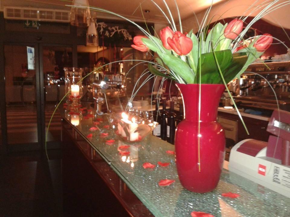 Locanda Trattoria Caffe Cavour Читтаделла Экстерьер фото